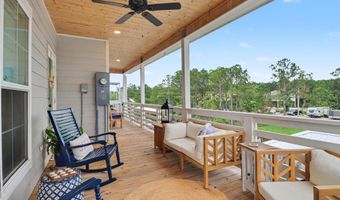 4167 Nineteenth St, Bay St. Louis, MS 39520