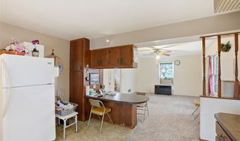 720 W Monroe St, Ainsworth, IA 52201