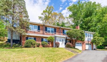 3653 38TH St N, Arlington, VA 22207