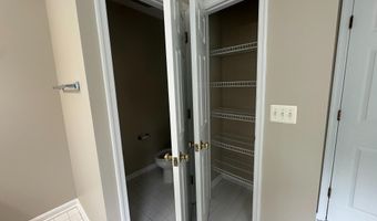 22714 DEXTER HOUSE Ter, Ashburn, VA 20148