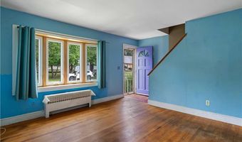 7 Turner Rd, Bristol, RI 02809