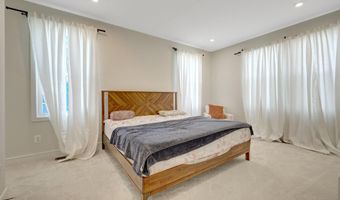 25524 RED CHERRY Dr, Aldie, VA 20105