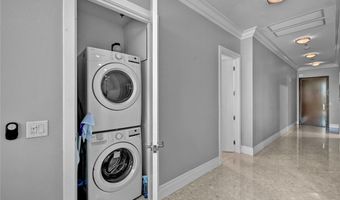 4525 Dean Martin Dr 306, Las Vegas, NV 89103