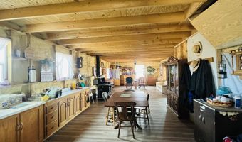 49 Mustang Rd, Buffalo, WY 82834