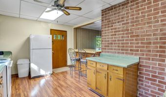 23208 Wild Cherry Ln, Abingdon, VA 24211
