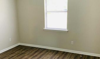 4223 SE College St A, Ayden, NC 28513