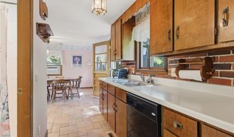 585 Reservoir Rd, Burrillville, RI 02859