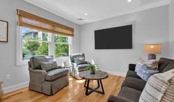 141 Maple Dr, Bay Head, NJ 08742