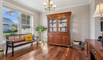 4212 Parkview Ln, Anoka, MN 55303