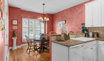 61 Seal Island Rd, Bristol, RI 02809
