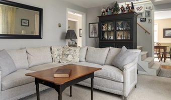 59 Spice Bush Trl, Narragansett, RI 02882