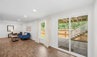 501 Oak Leaf Manor Ct, Ballwin, MO 63021