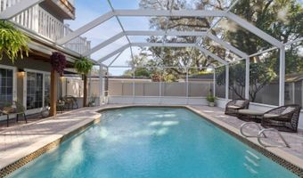 910 ALAMEDA St, Orlando, FL 32804
