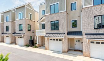 931 Cityscape Dr, Charlotte, NC 28205