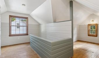 1134 Hutchins Ave, Ann Arbor, MI 48103