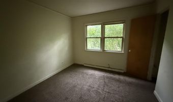 13 Mount Desert Dr, Bangor, ME 04401