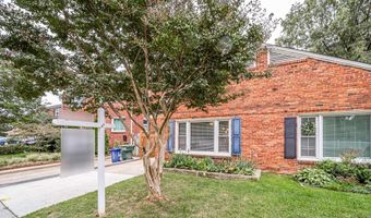 706 W GLEBE Rd, Alexandria, VA 22305