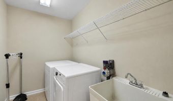 2430 Braxton Wood Ln, Apex, NC 27523