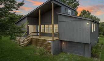 847 Lake Viking Ter, Altamont, MO 64620