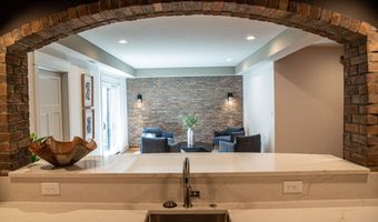 3899 Chapel Hill Ct, Bargersville, IN 46106