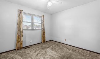 2831 Corral Estates Dr, Arnold, MO 63010
