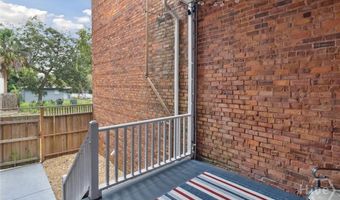 418 E Waldburg St A & B, Savannah, GA 31401