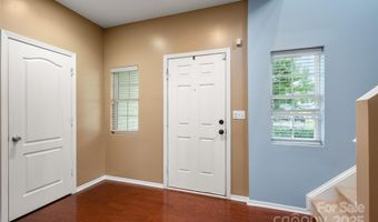 5407 Fenway Dr, Charlotte, NC 28273