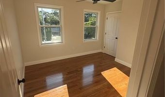 16 George St, Warwick, RI 02888