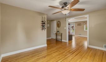 106 Academy St, Bristol, CT 06010