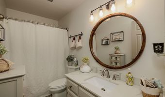 7696 SHADOW Brk, Bartlett, TN 38002