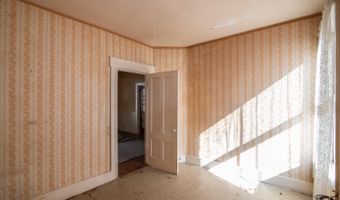 181 Auburn St, Manchester, NH 03103