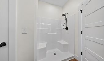 131 McCutchen Ct, Auburn, KY 42206
