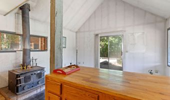 545 E COTTAGE Ln, Alpine, WY 83128