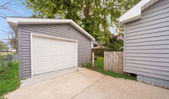 214 SW Scott St, Ankeny, IA 50023