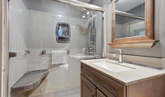 1218 5th Ave, Anoka, MN 55303