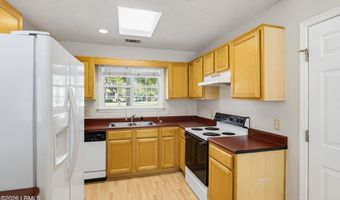27 Telfair Dr, Beaufort, SC 29907