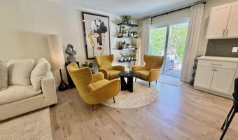 16 Stagecoach Rd, Barrington, NH 03825
