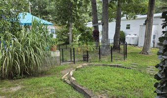 107 Redwood Dr, Barnegat, NJ 08005