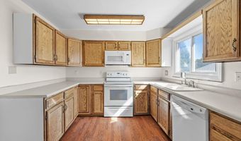 5119 KING ARTHUR Way, Cheyenne, WY 82009
