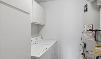 2515 SE 4th St, Bentonville, AR 72712