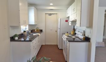 24121 Village 24, Camarillo, CA 93012