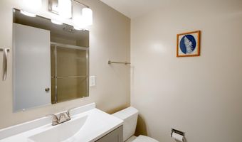 2190 STRATTON Dr, Potomac, MD 20854