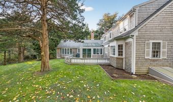 79 Bayberry Ln, Barnstable, MA 02630