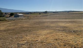 472 Roundup Dr, Aguanga, CA 92536