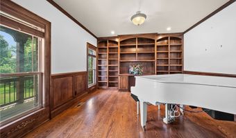 9915 E Plentywood Rd, Bentonville, AR 72712