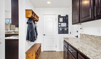 1082 Straightaway Ct, Oceanside, CA 92057