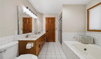 613 S Darling Ln NW, Alexandria, MN 56308