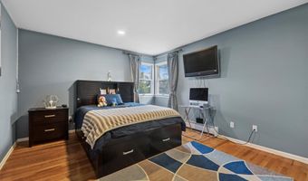 115 Schley Ave, Albertson, NY 11507