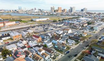 638 Wisteria Rd, Atlantic City, NJ 08401