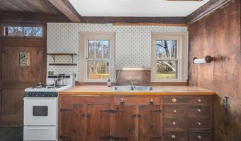 404 Critchett Rd, Candia, NH 03034